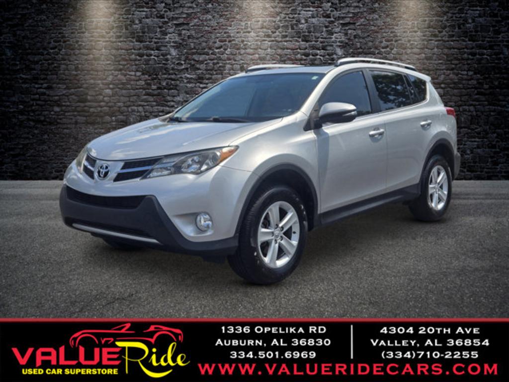2013 Toyota RAV4 XLE's photo