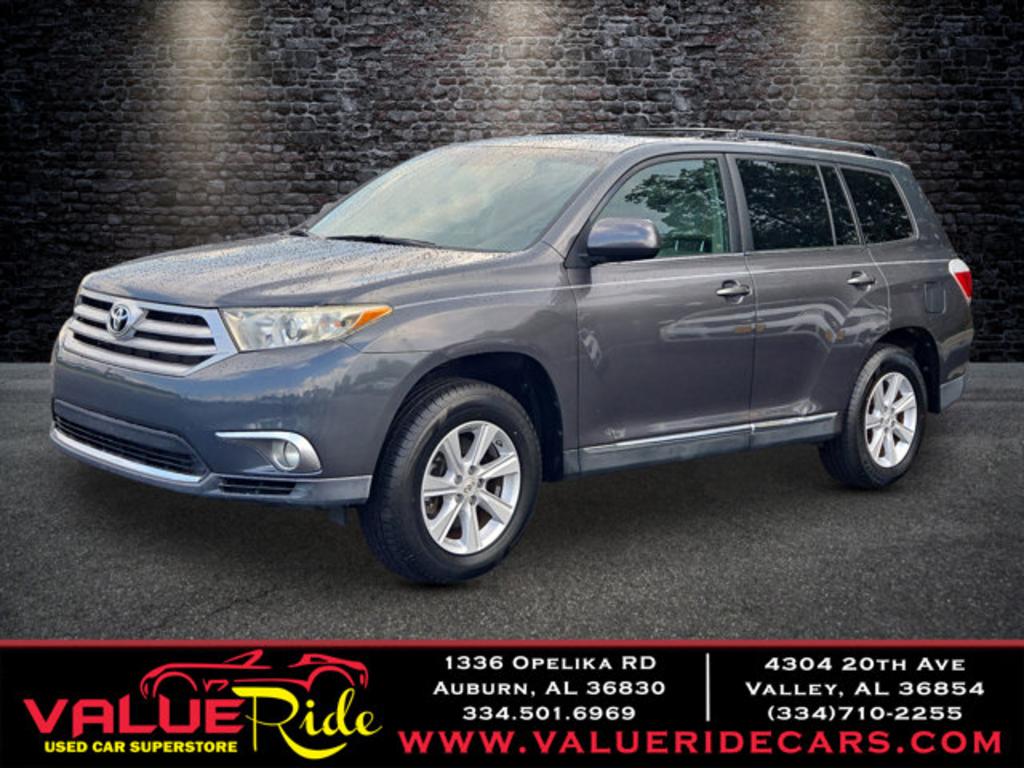 2011 Toyota Highlander Base's photo