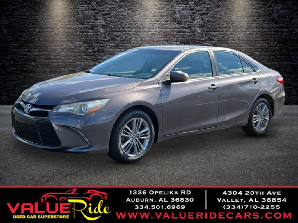 2015 Toyota Camry SE