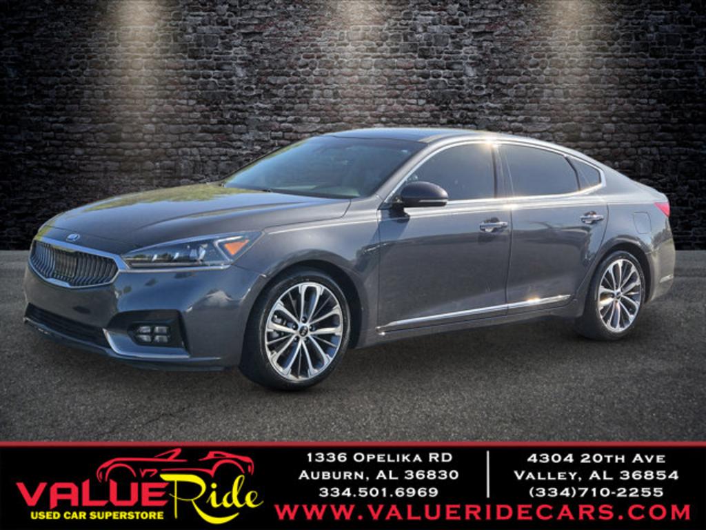 2017 Kia Cadenza Technology's photo
