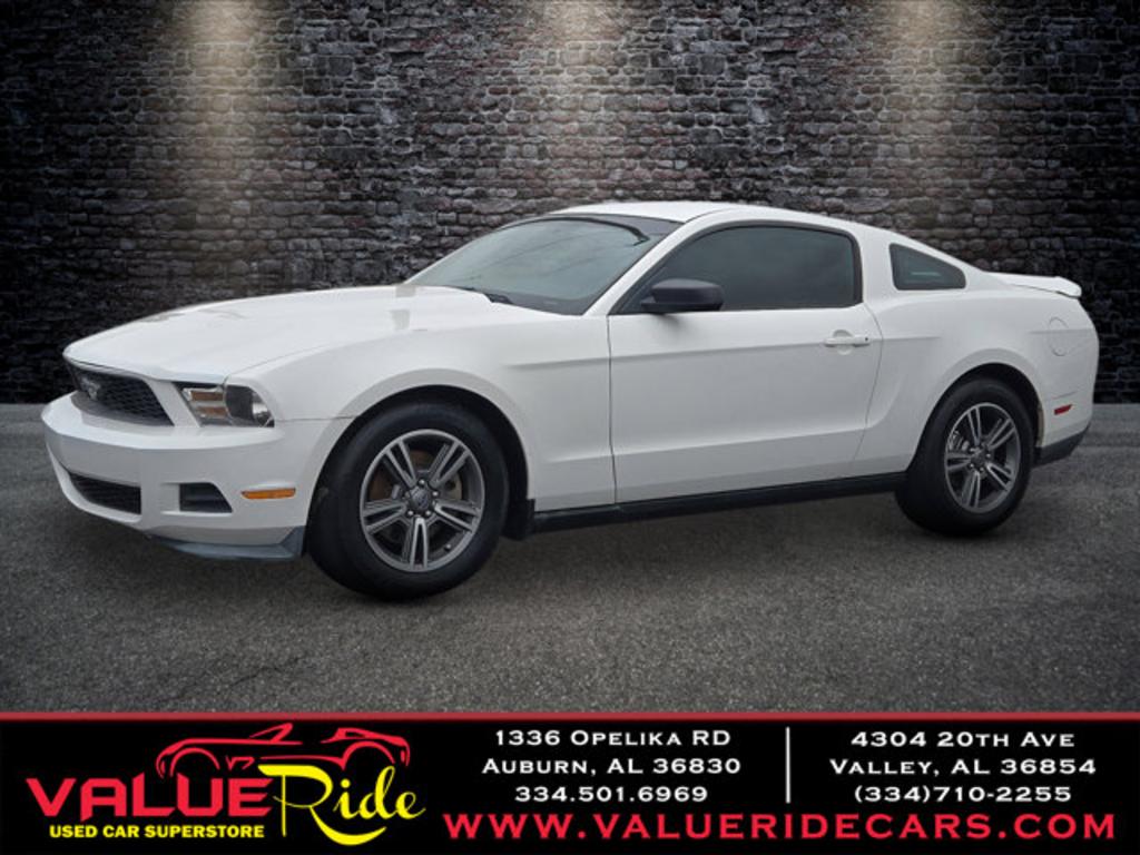 2011 Ford Mustang V6