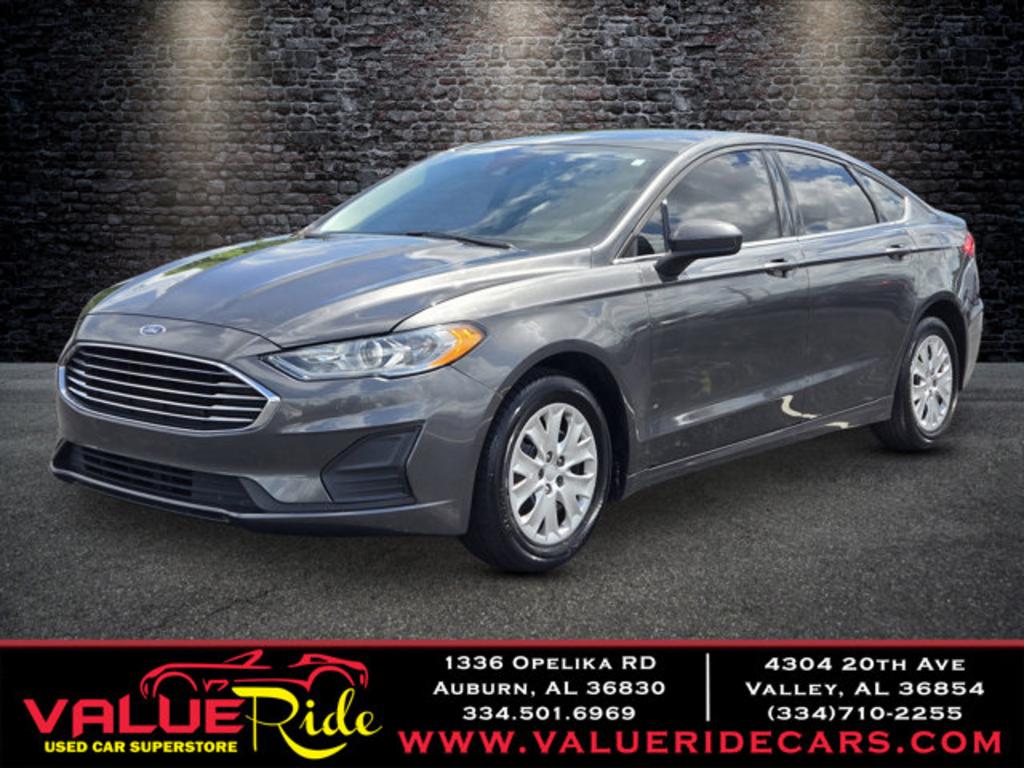 2019 Ford Fusion S FWD's photo