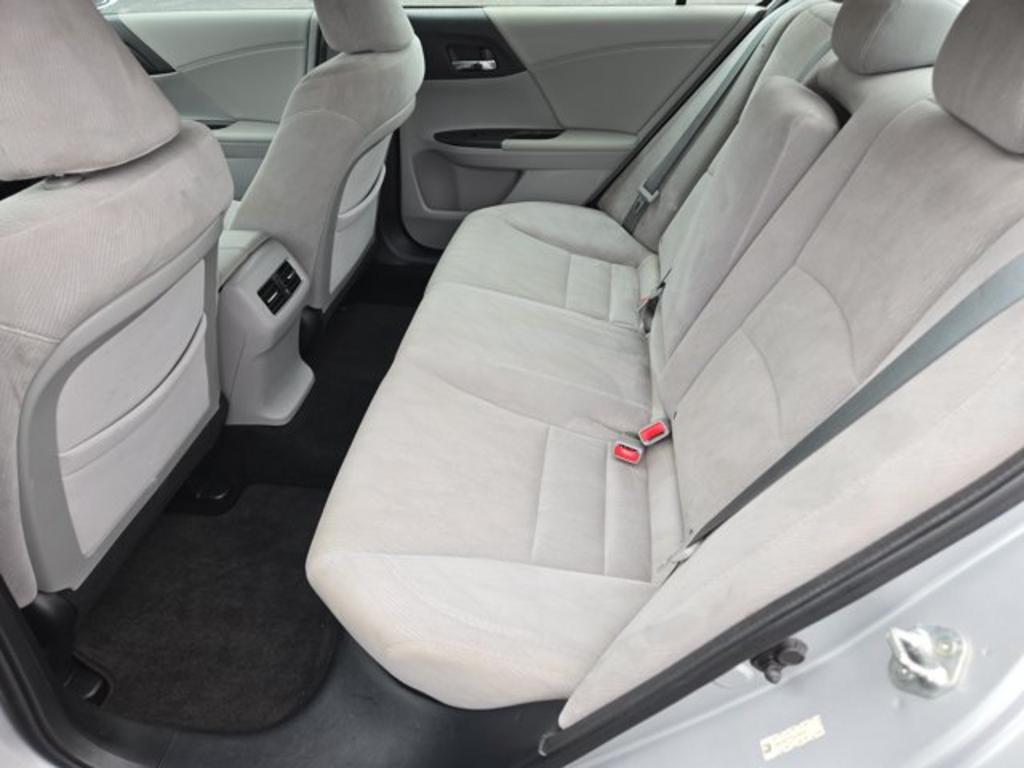 2013 Honda Accord EX - Photo 14