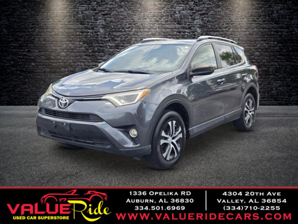 2016 Toyota RAV4 LE AWD's photo
