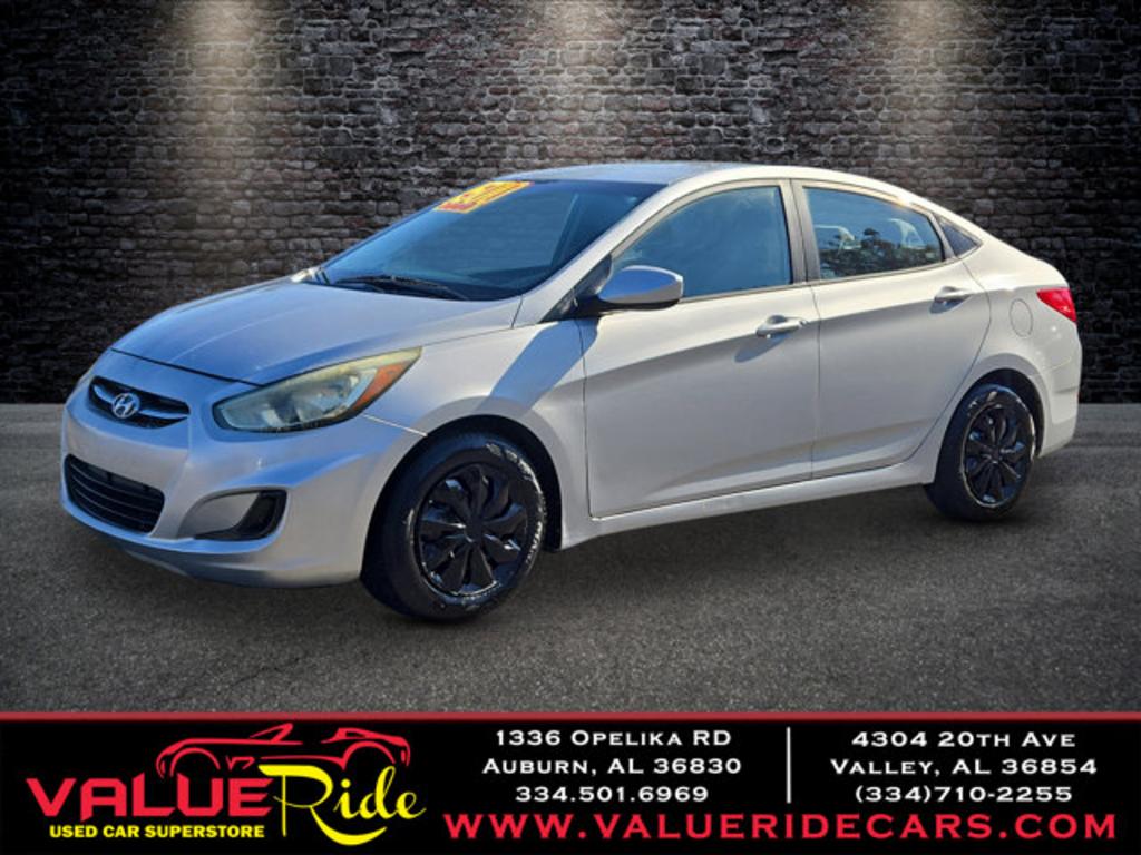 2017 Hyundai Accent SE's photo