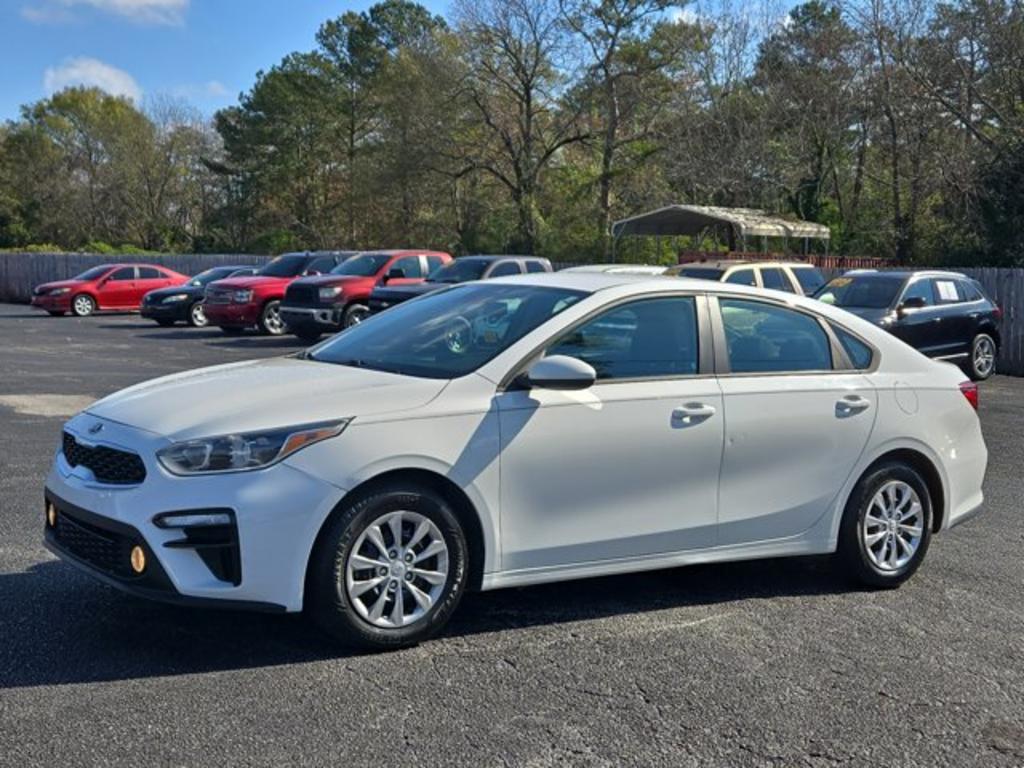 2020 Kia FORTE FE's photo
