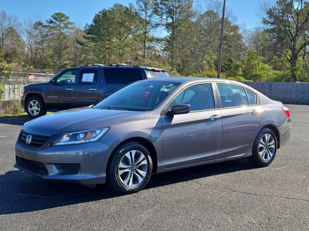 2015 Honda Accord LX's photo