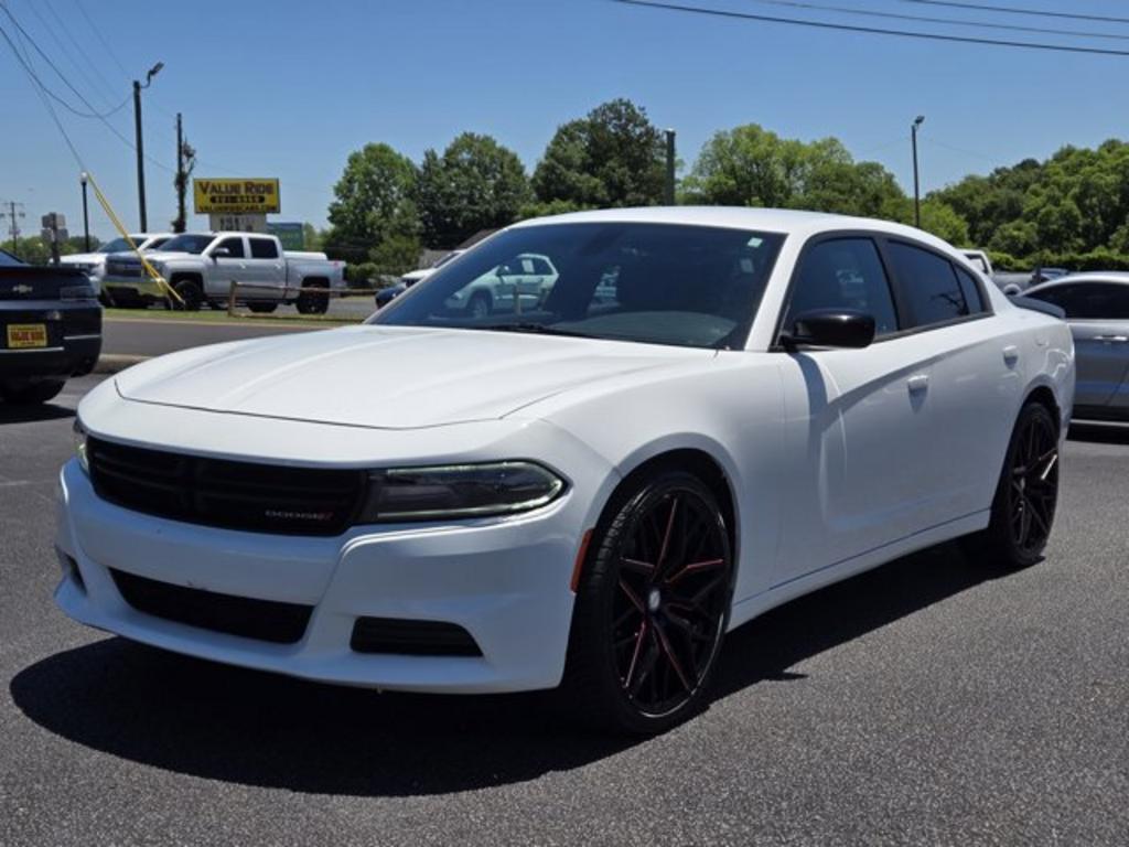 2018 Dodge Charger SXT's photo
