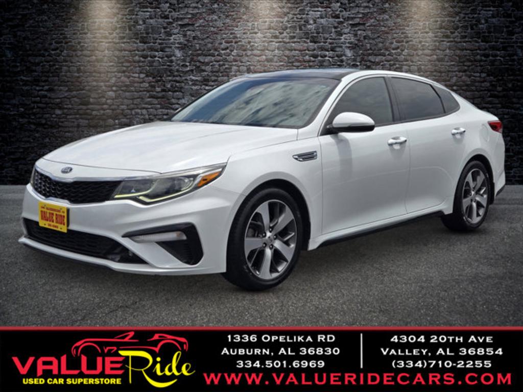 2019 Kia Optima S AT's photo