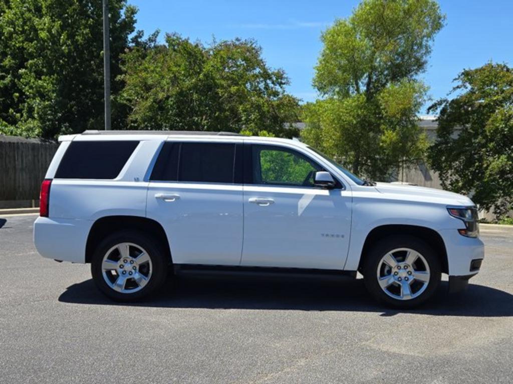 2018 Chevrolet Tahoe LT - Photo 6
