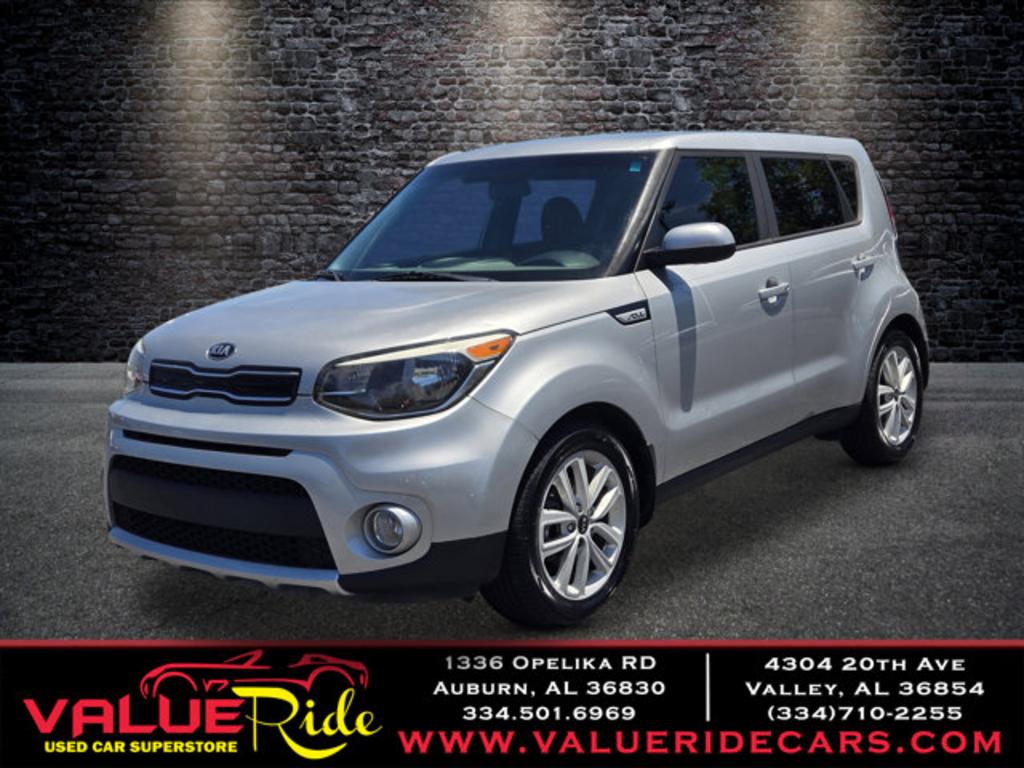 2017 Kia Soul 2.0L + 6 A/T's photo
