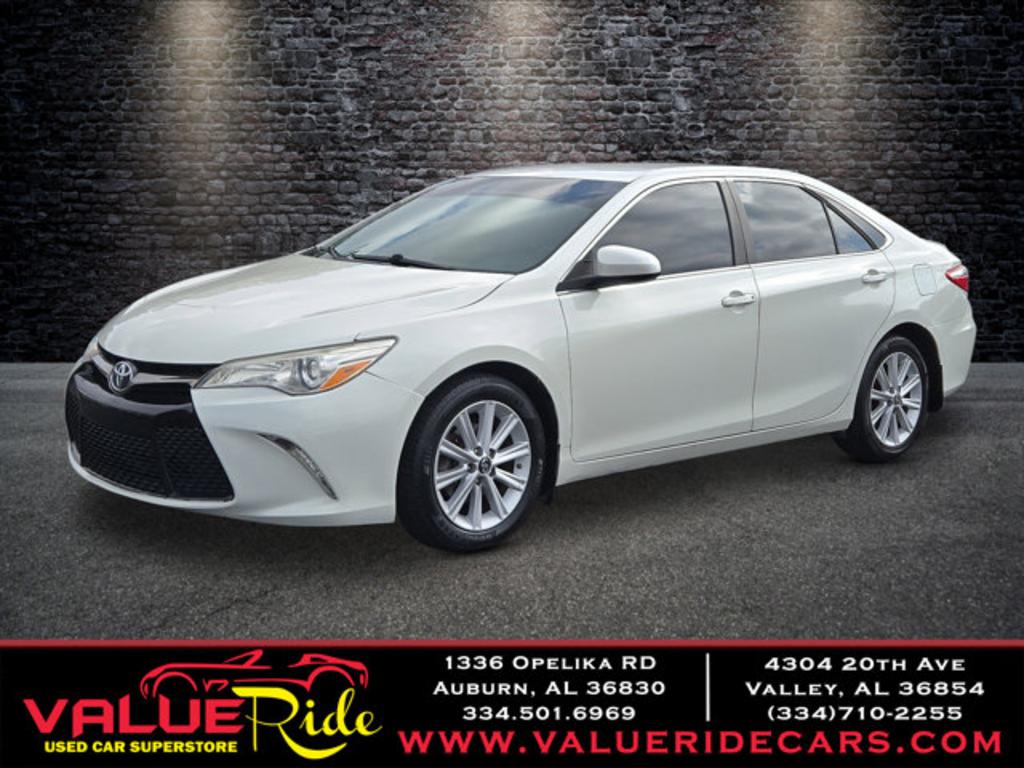 2016 Toyota Camry XSE