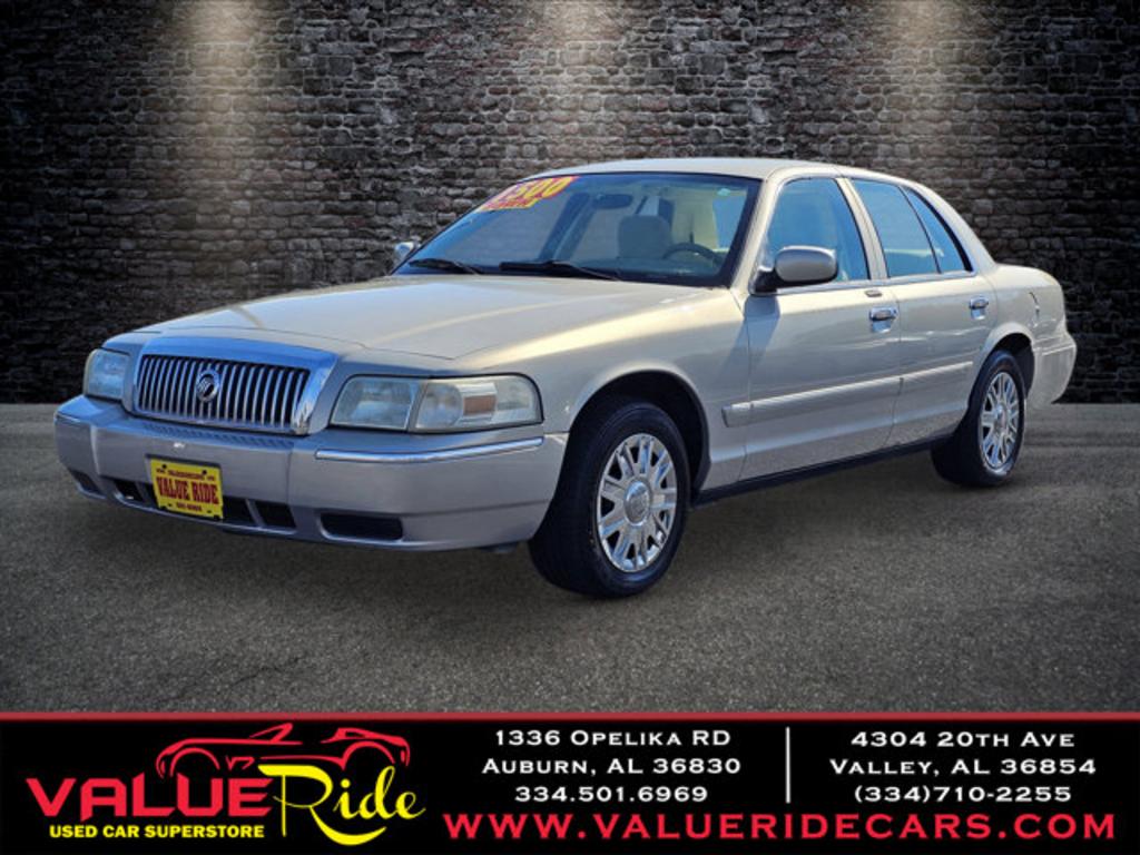 2007 Mercury Grand Marquis GS's photo