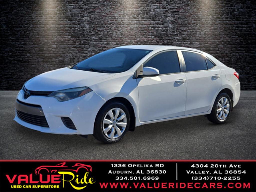 2016 Toyota Corolla LE's photo