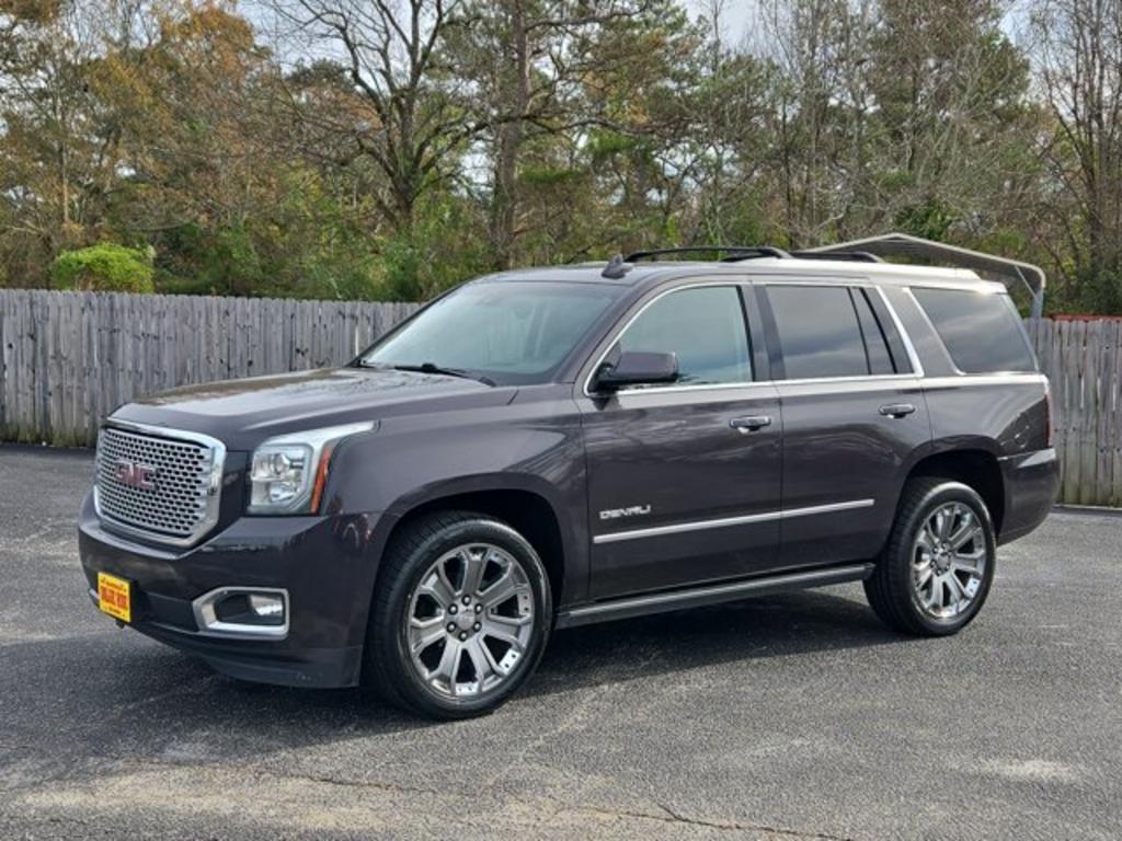 2015 GMC Yukon Denali's photo