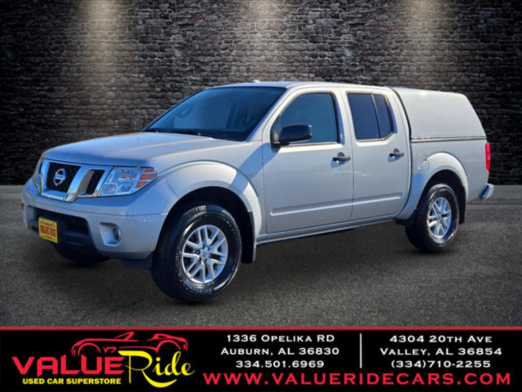 2015 Nissan Frontier SV's photo