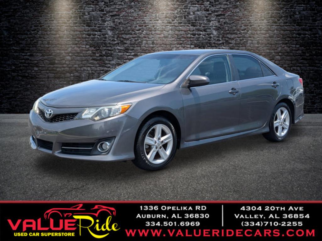 2014 Toyota Camry SE