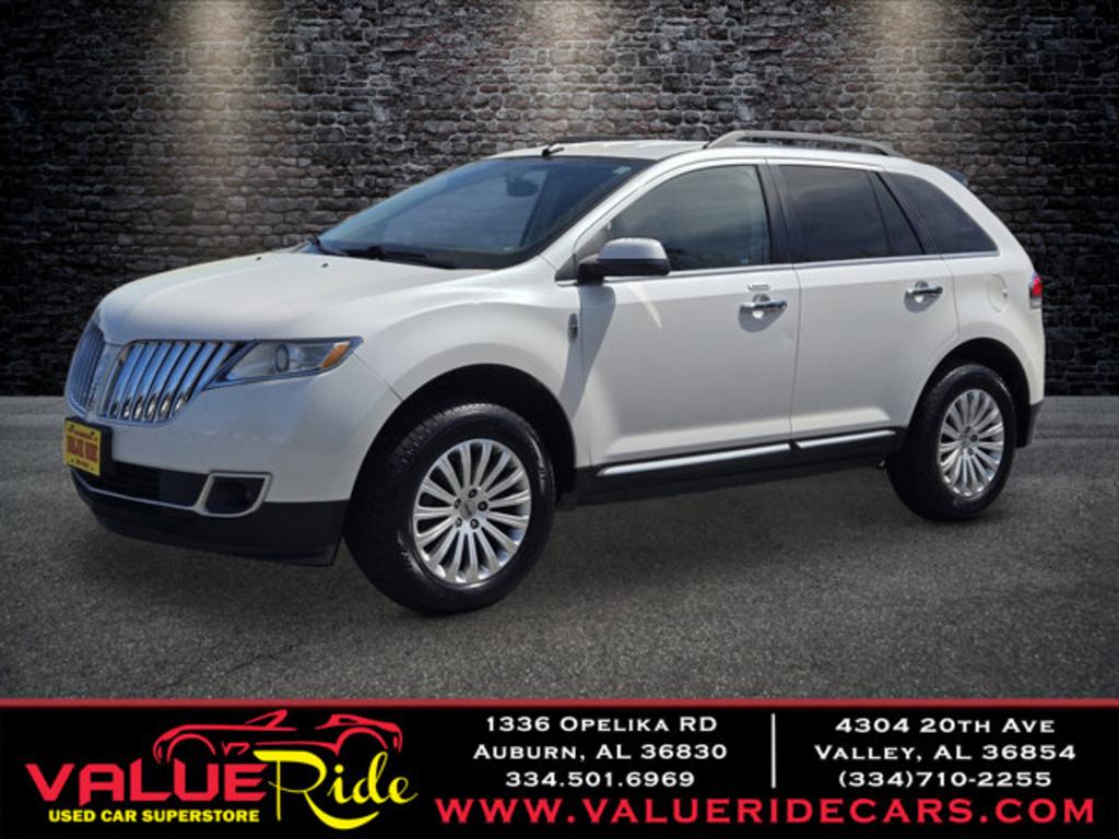 2013 Lincoln MKX Base